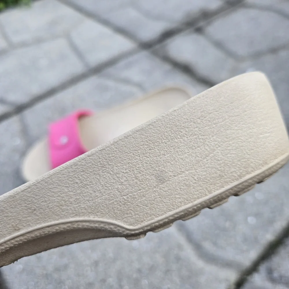 CROCS Sandal Cobbler Womens sz 8 PINK Slides Slip On Single Strap Preppy Beach